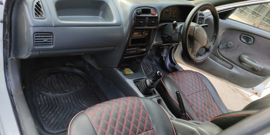 Suzuki baleno 2000