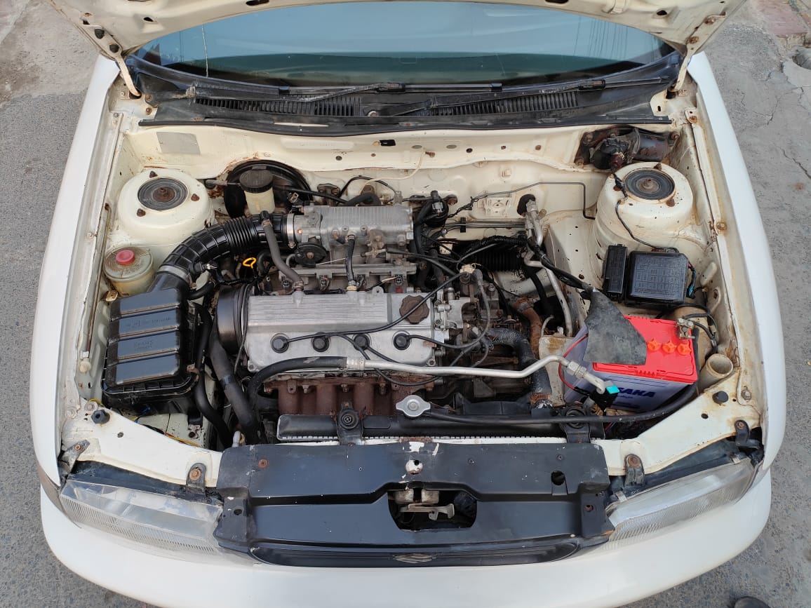Suzuki baleno 2000