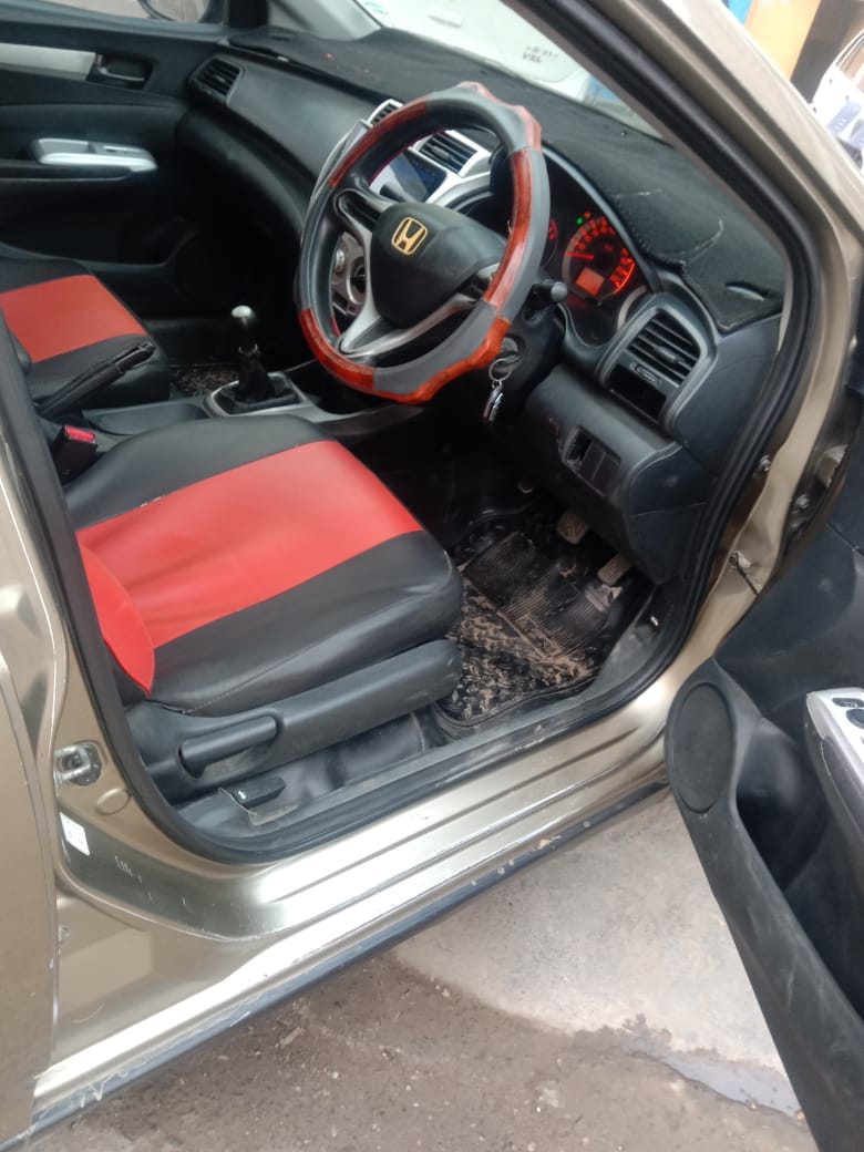 Honda city 2011