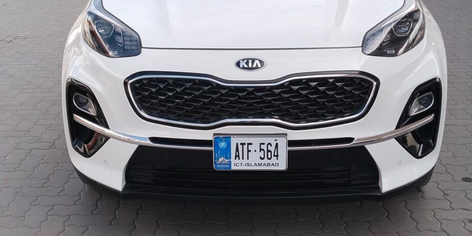 Kia Sportage AWD full option 2021 model