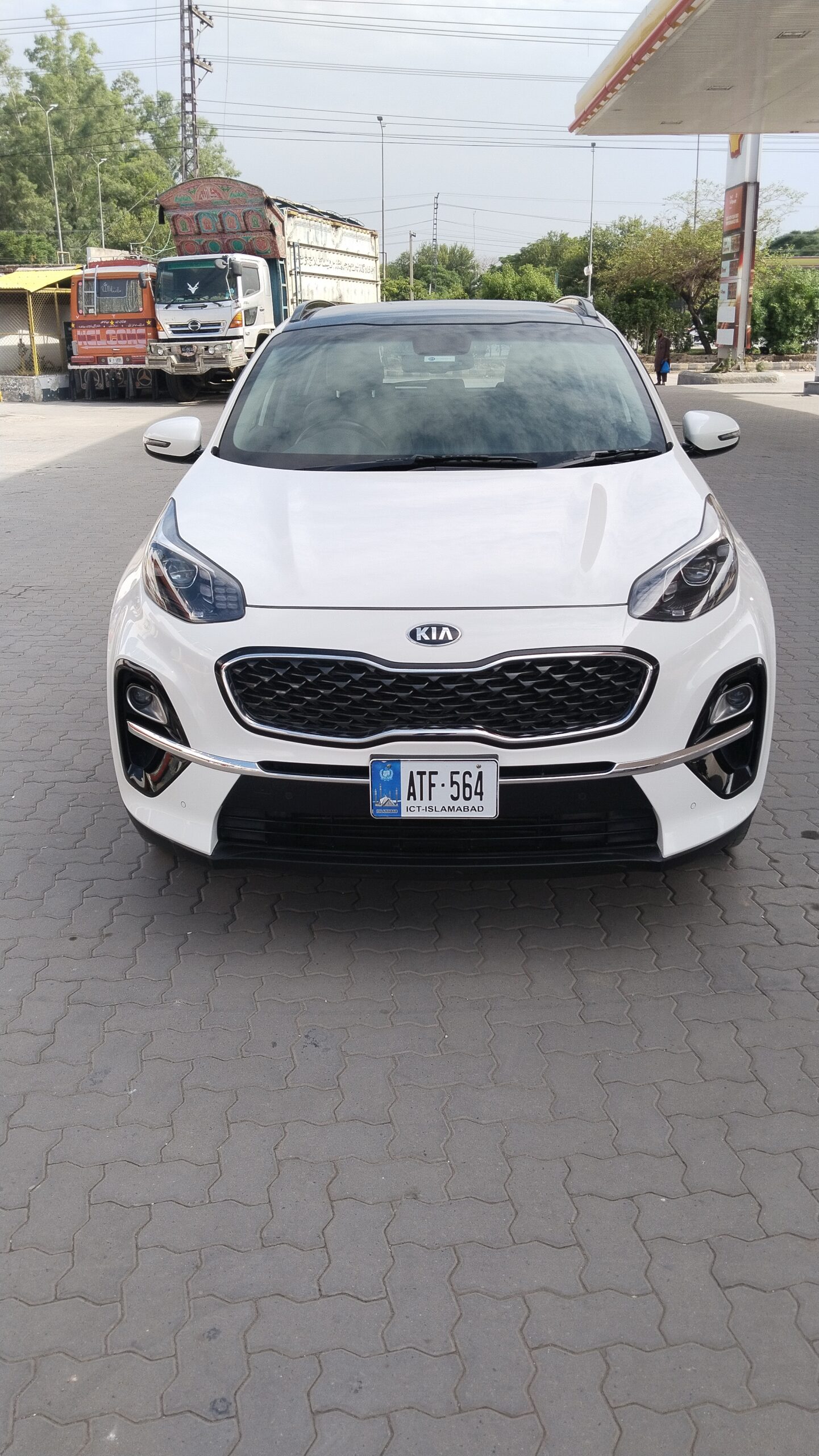 Kia Sportage AWD full option 2021 model
