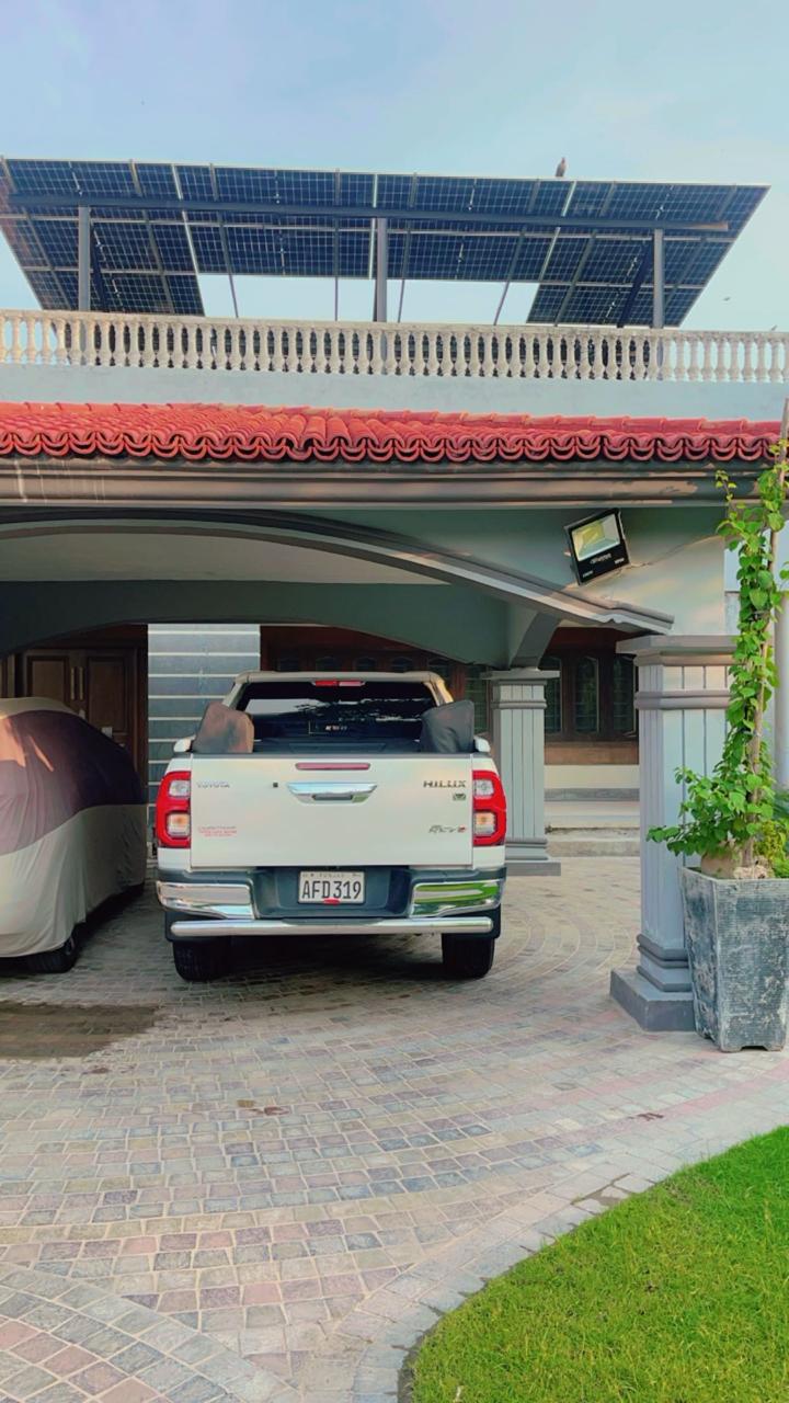 Toyota Revo for Rental