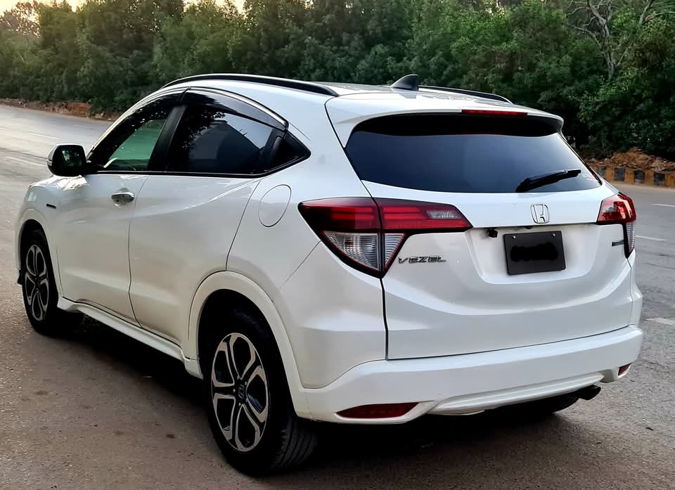 Honda vezel Z 2016