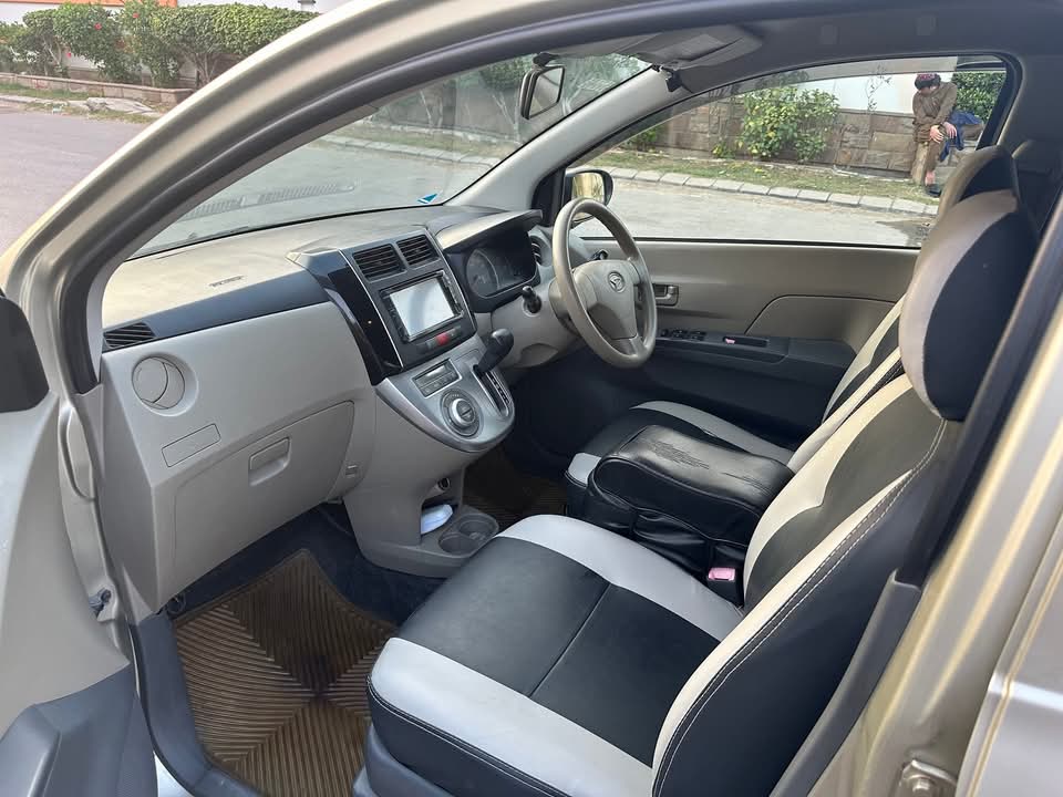 Daihatsu Mira 2007/12