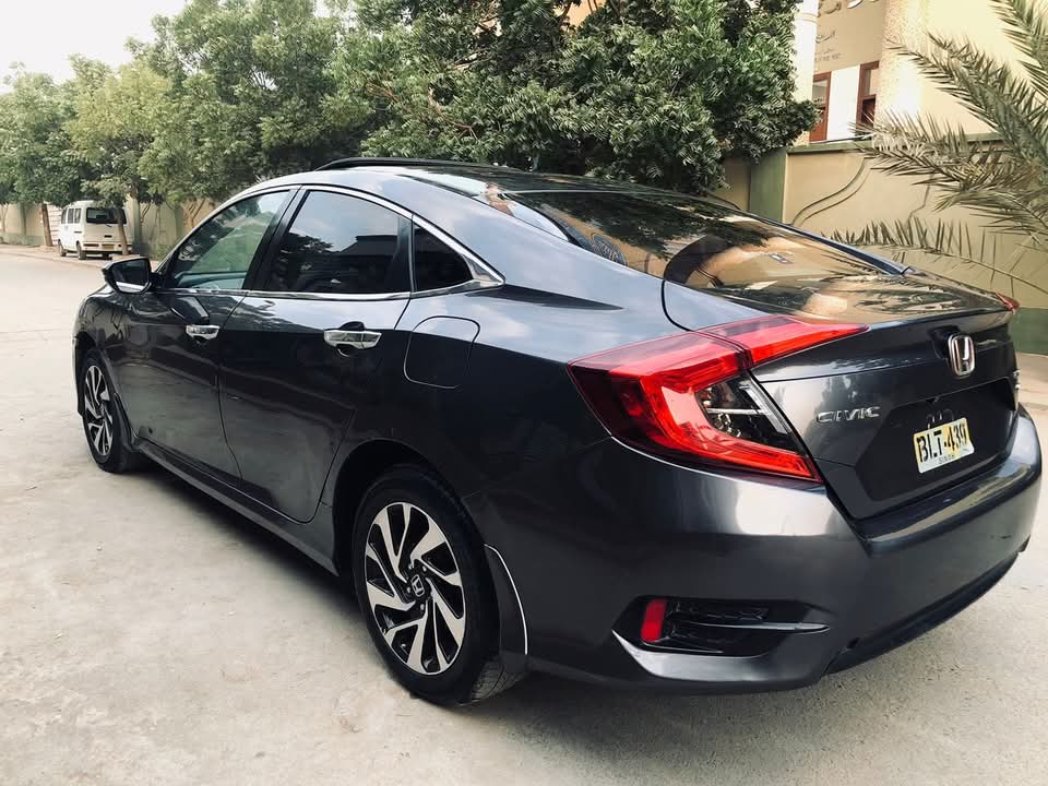 Honda civic UG 2017