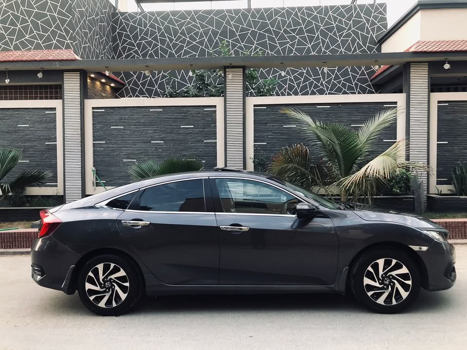 Honda civic UG 2017