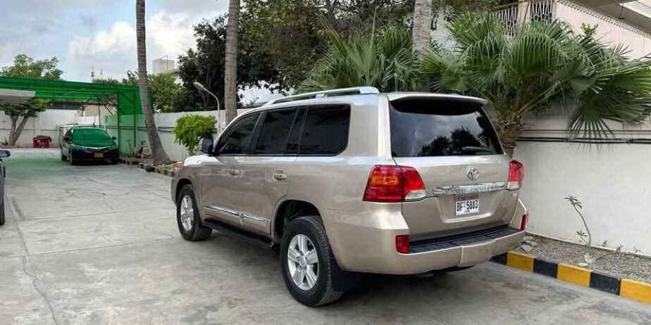 Toyota Land cruiser AGS 2014/14