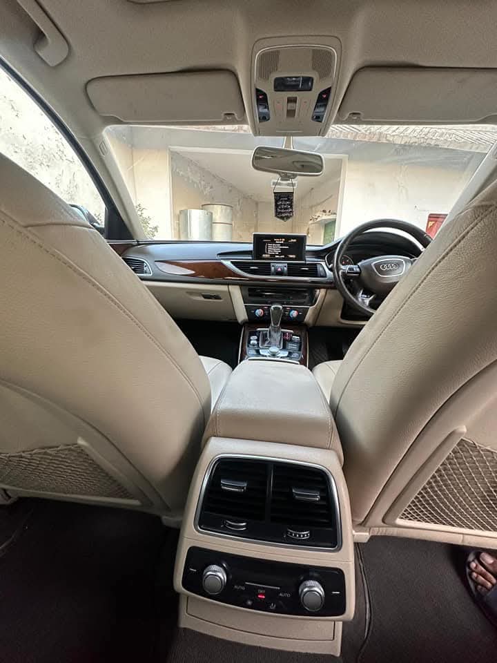 AUDI A6 2017
