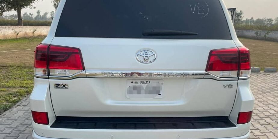 Toyota LC AX 2016/22
