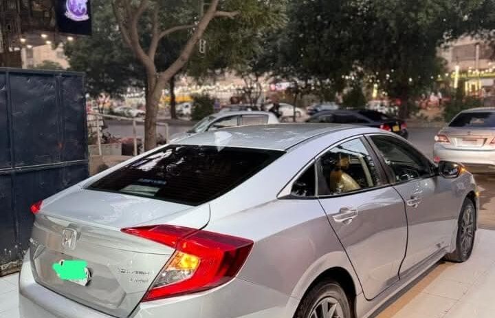 Honda civic UG 2021