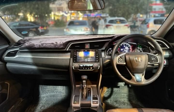 Honda civic UG 2021