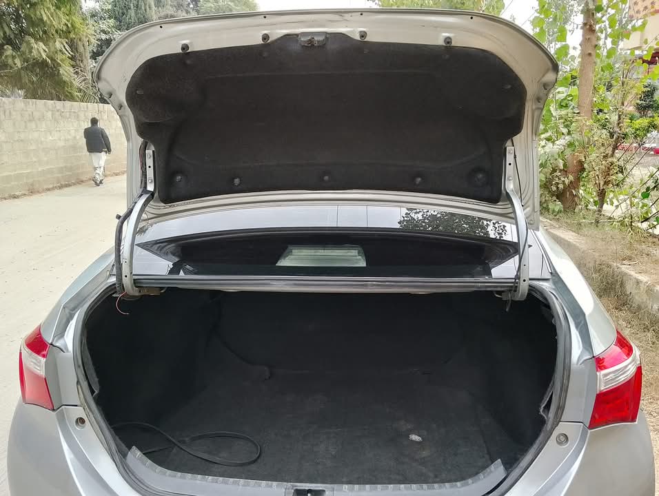 Toyota Gli 2015/16