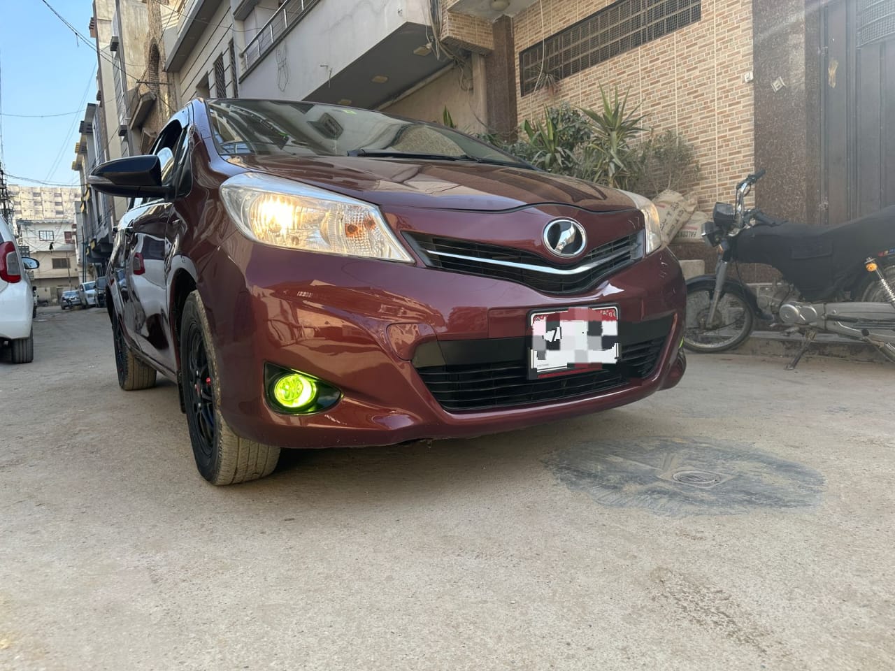 Toyota Vitz 2011/13