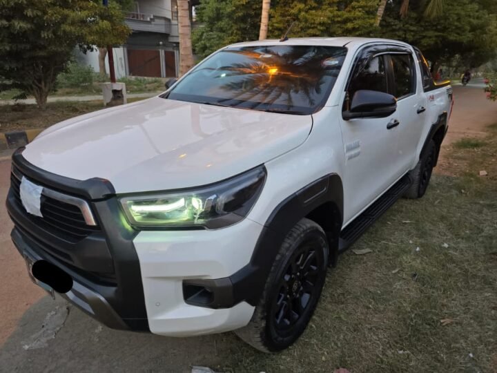 Toyota Hilux Rocco 2022