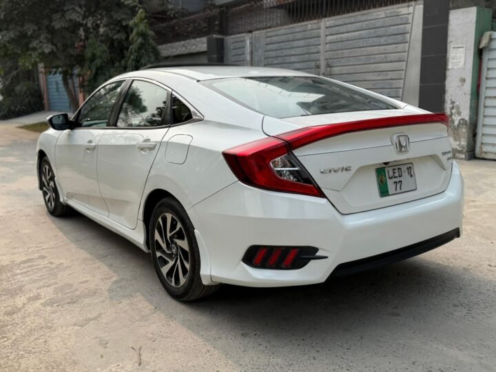 Honda civic Ug 2016/17