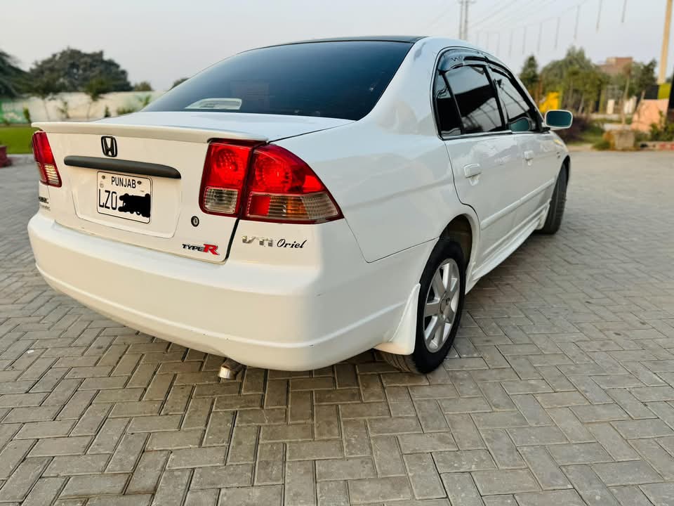 Honda civic vti oriel 2005