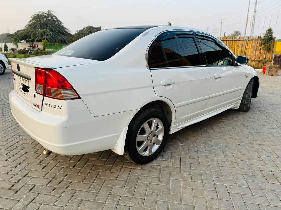 Honda civic vti oriel 2005
