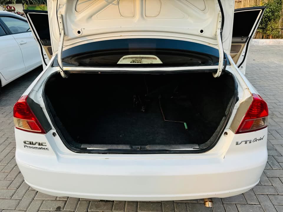 Honda civic vti oriel 2005