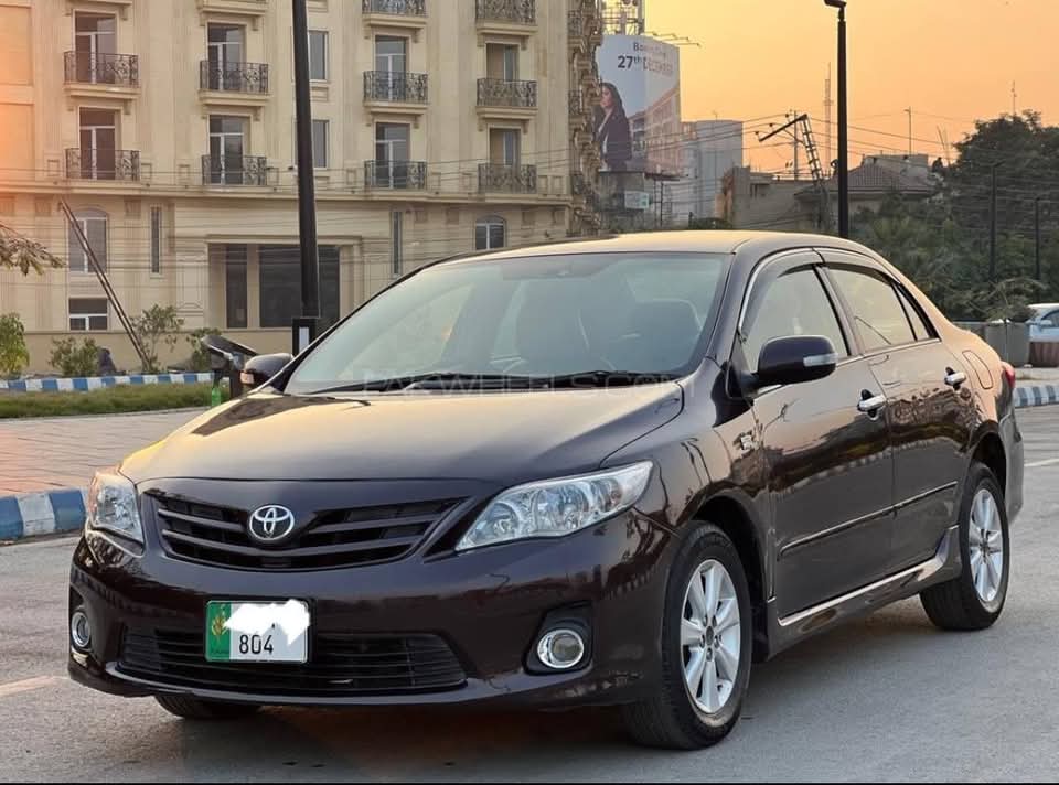 Toyota Altis manual 2013 vip N:804