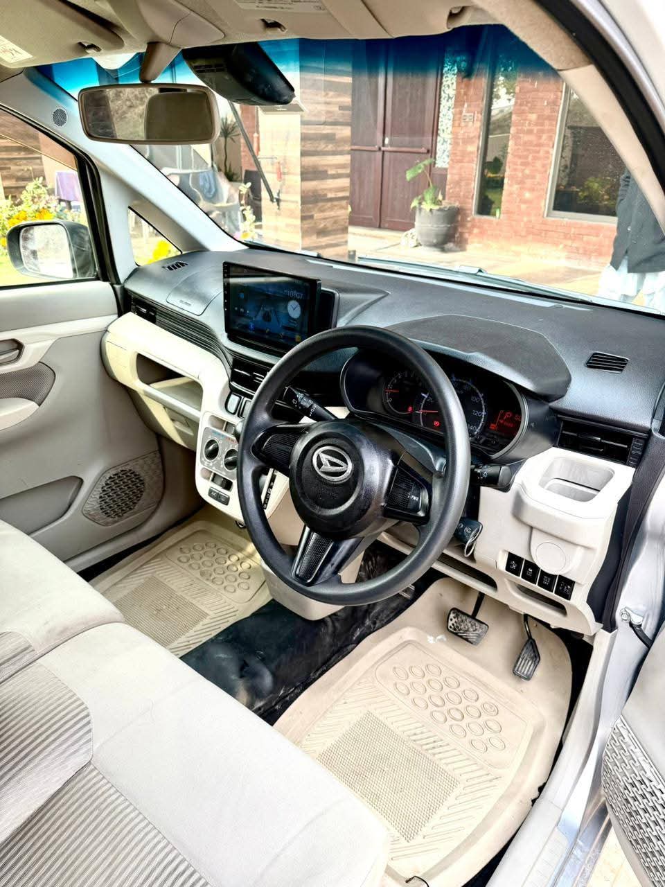 Daihatsu Move 2015/18