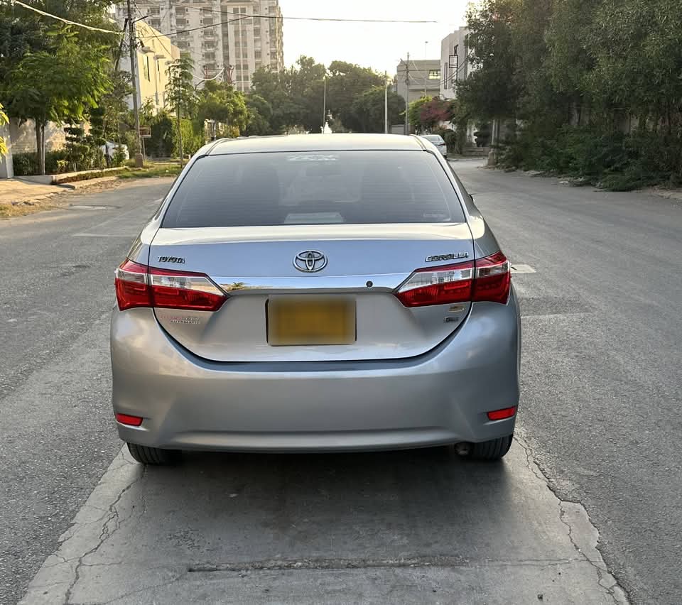 Toyota Gli Auto 2014/15
