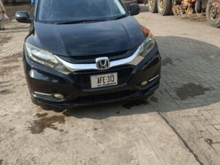 1000826477