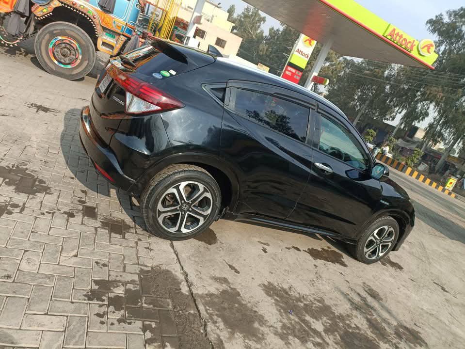 Honda vezel 2014/17