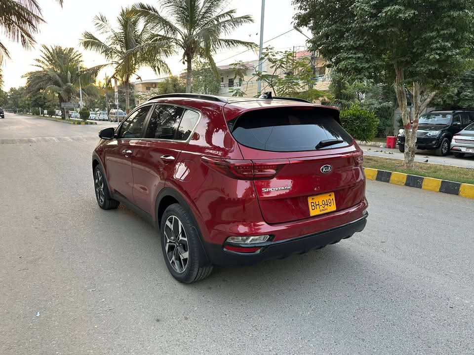 Kia SPORTAGE FWD 2021