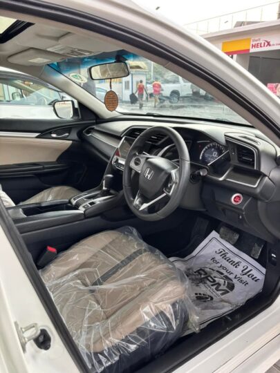 Honda civic UG 2020