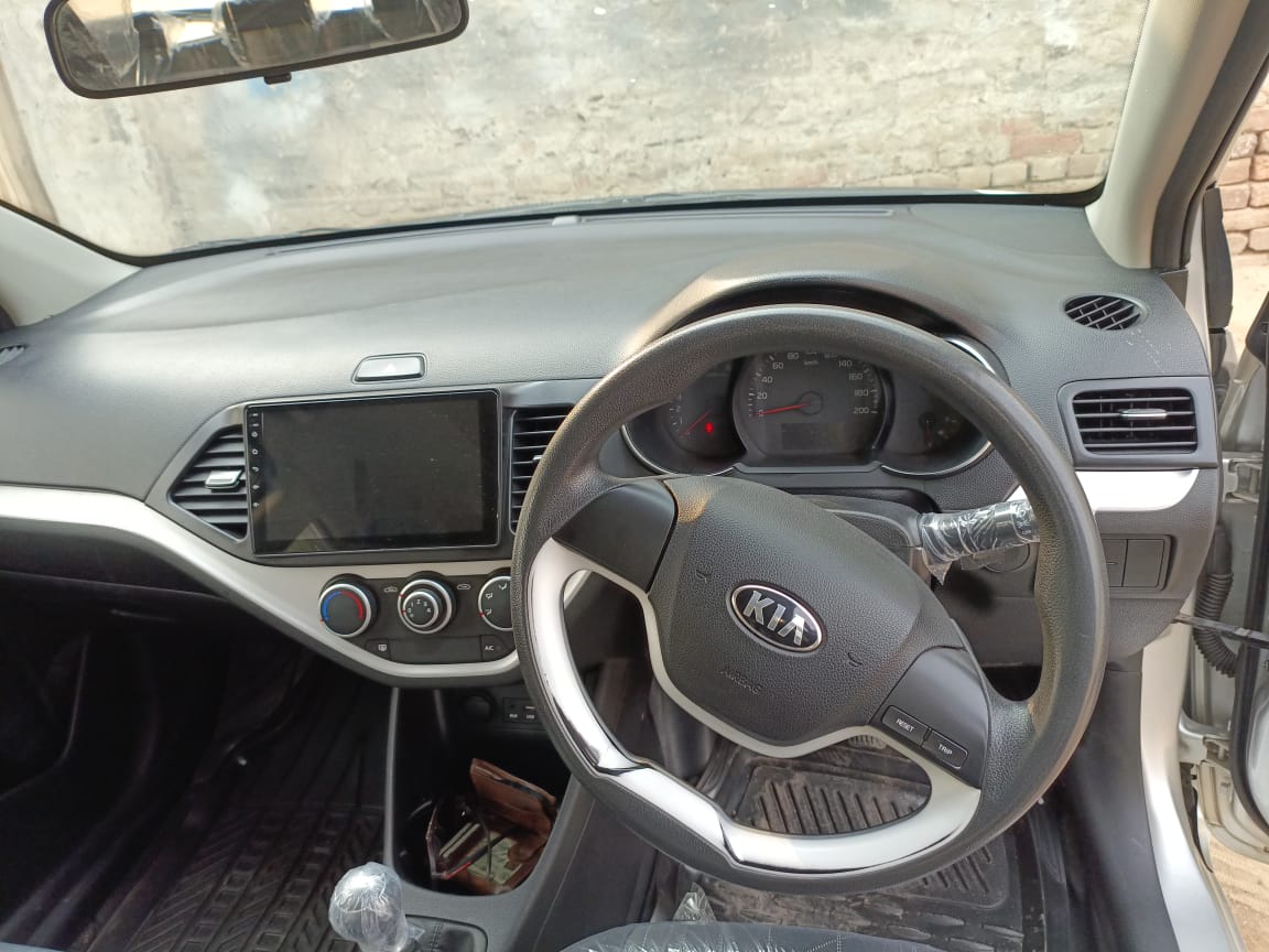 Kia Picanto 2021 MT