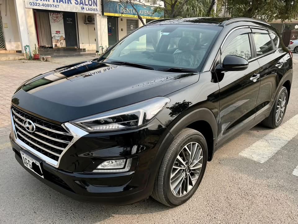 Hyundai Tuscan FWD 2021