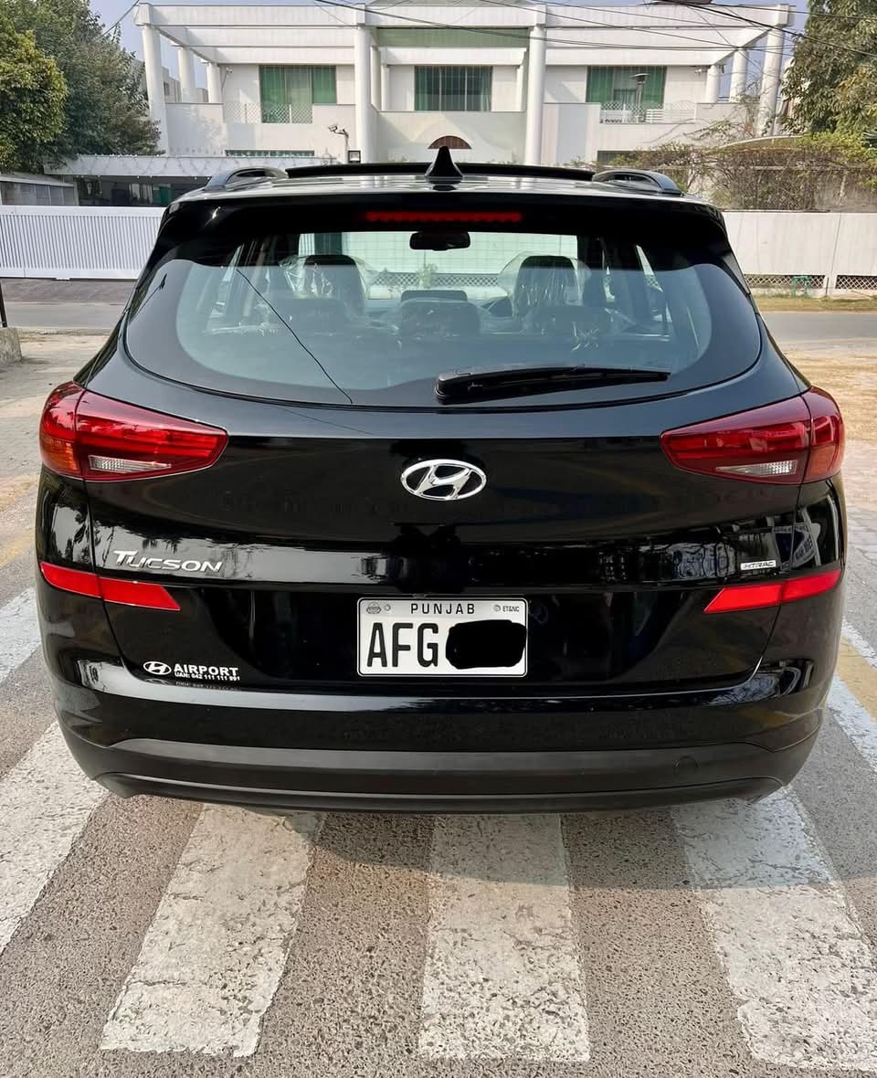 Hyundai Tuscan FWD 2021