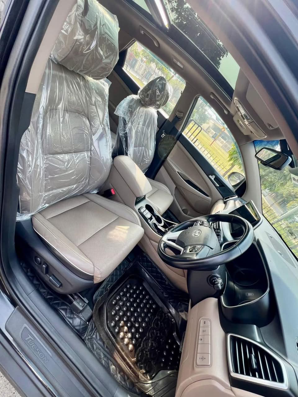 Hyundai Tuscan FWD 2021