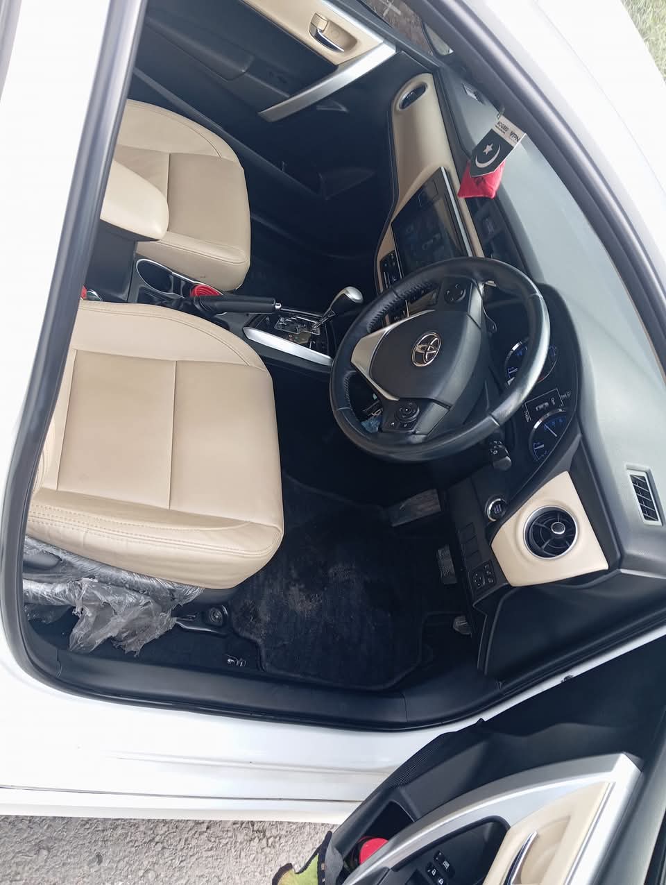 Toyota Grandi 1.8 2020