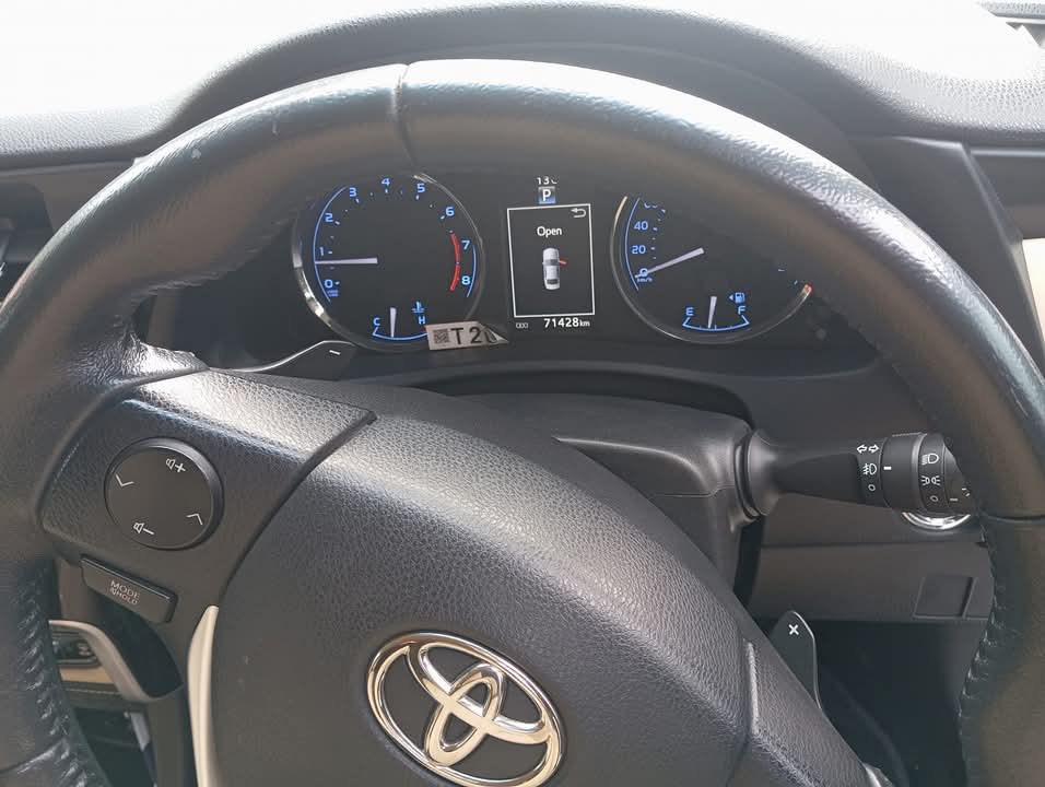 Toyota Grandi 1.8 2020
