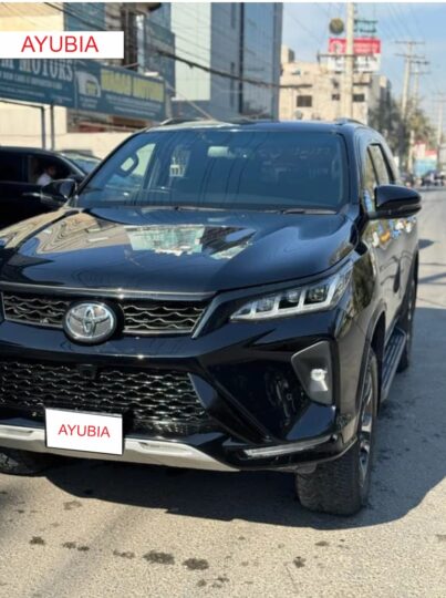 Toyota fortuner Rental