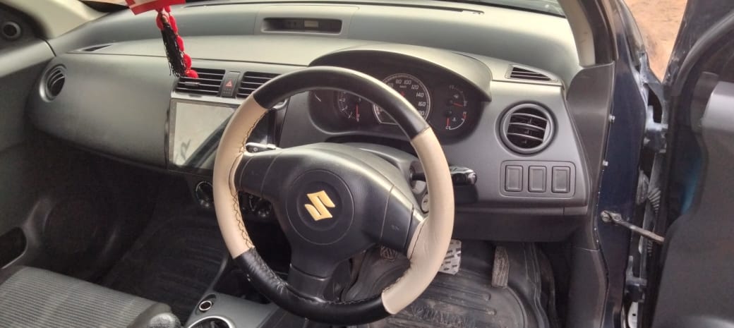 Suzuki Swift 2012
