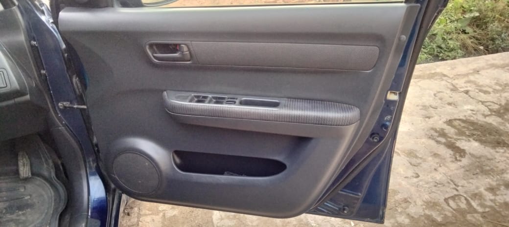 Suzuki Swift 2012