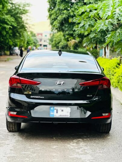 Hyundai Elentra 2.0 2022
