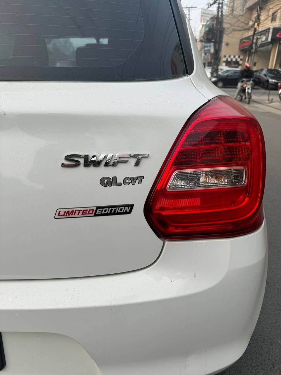 Suzuki Swift GL cvt 2022