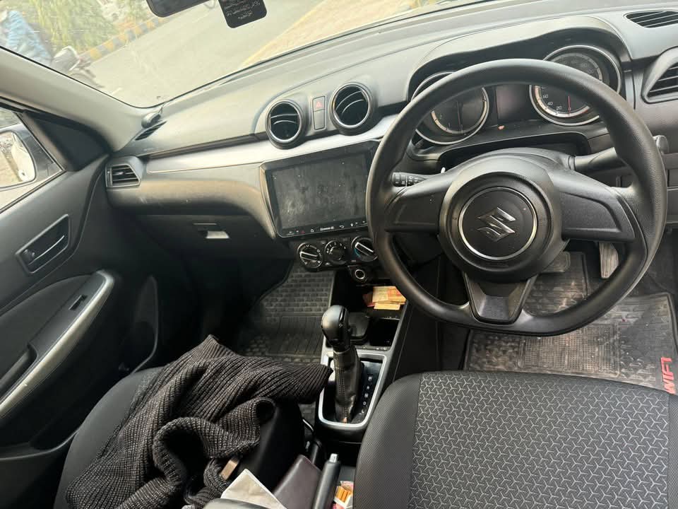 Suzuki Swift GL cvt 2022