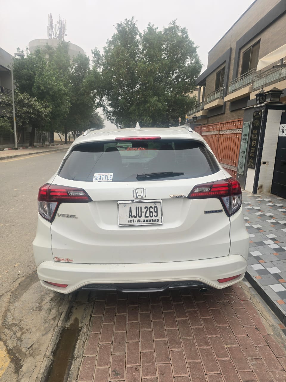 Honda vezel hybrid Z 2014/19