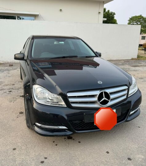Mercedes Benz C180 2013