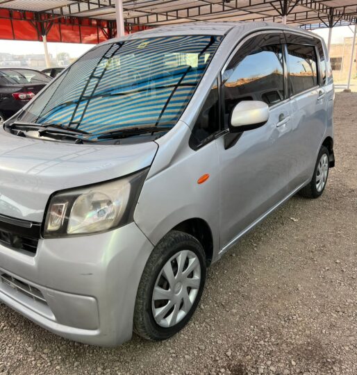 Daihatsu move 2013/16