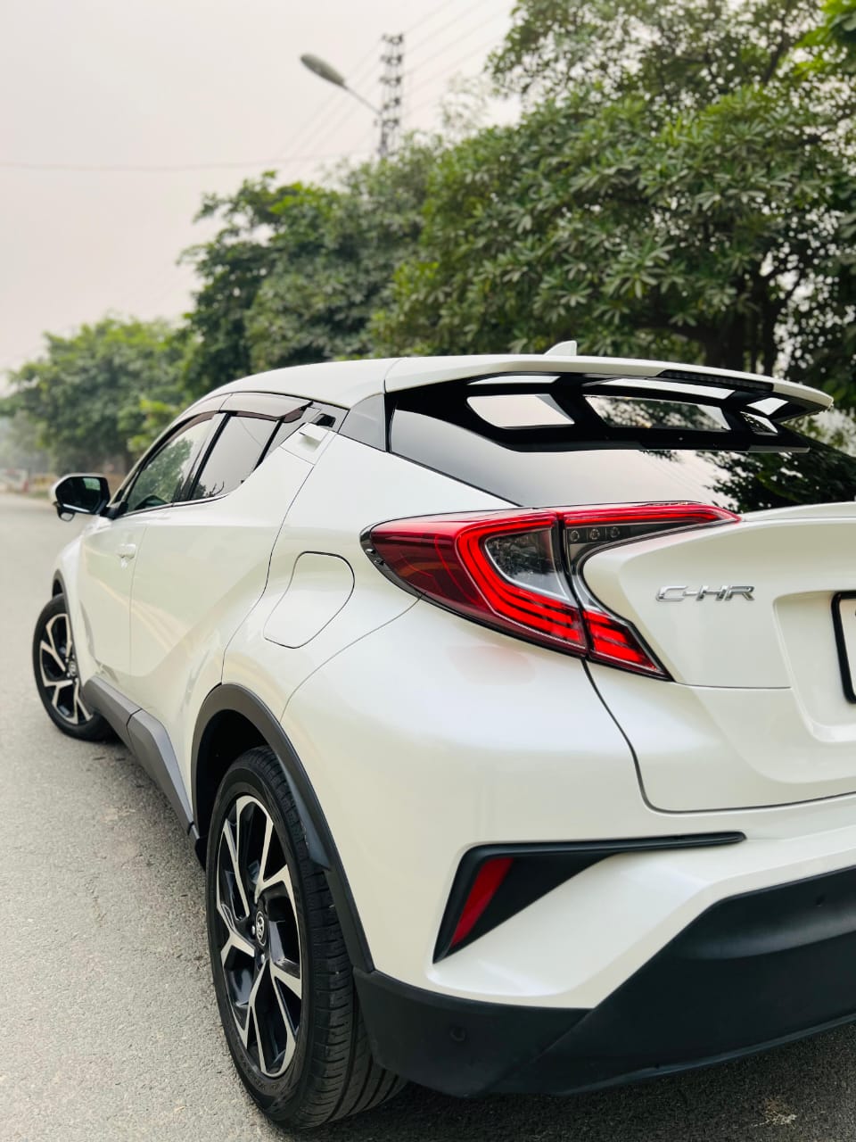 Toyota CHR GLD hybrid 2018/24
