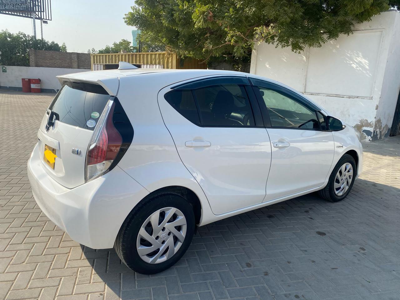 Toyota Aqwa hybrid 2015/18