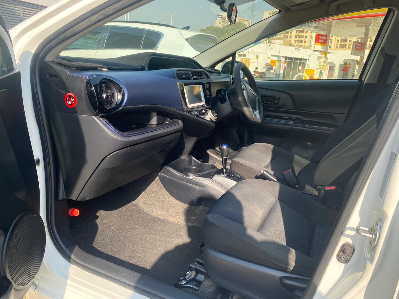 Toyota Aqwa hybrid 2015/18