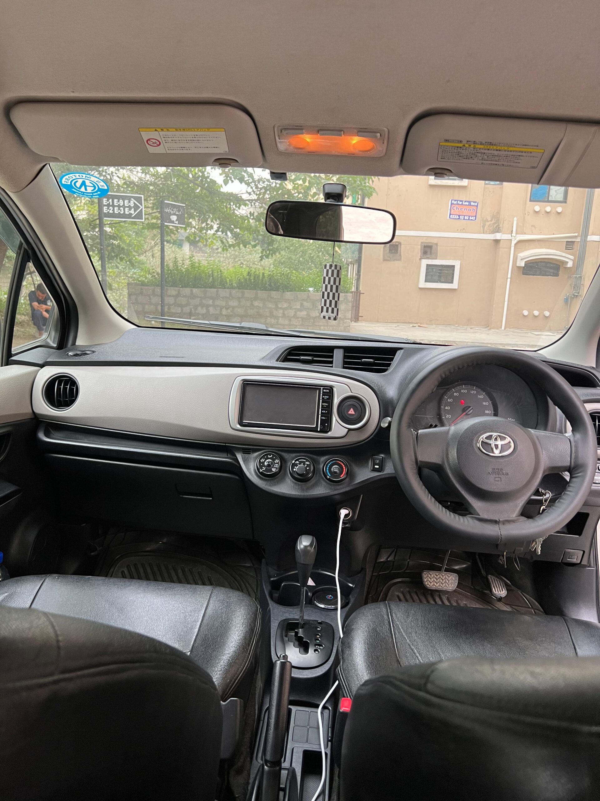 Toyota Vitz 2012/15