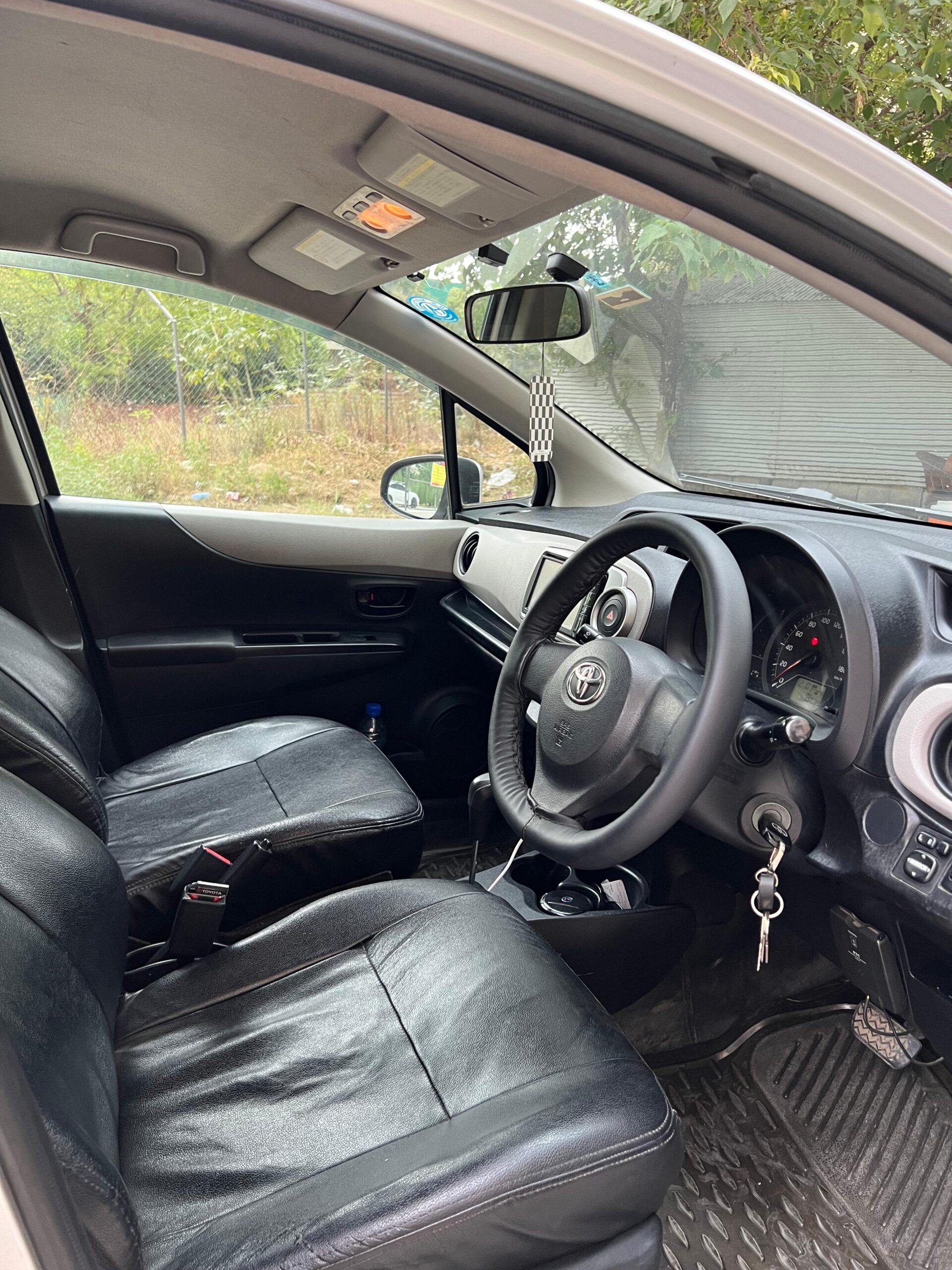 Toyota Vitz 2012/15
