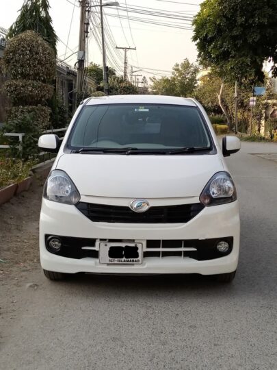 Daihatsu Mira ES 2014/17